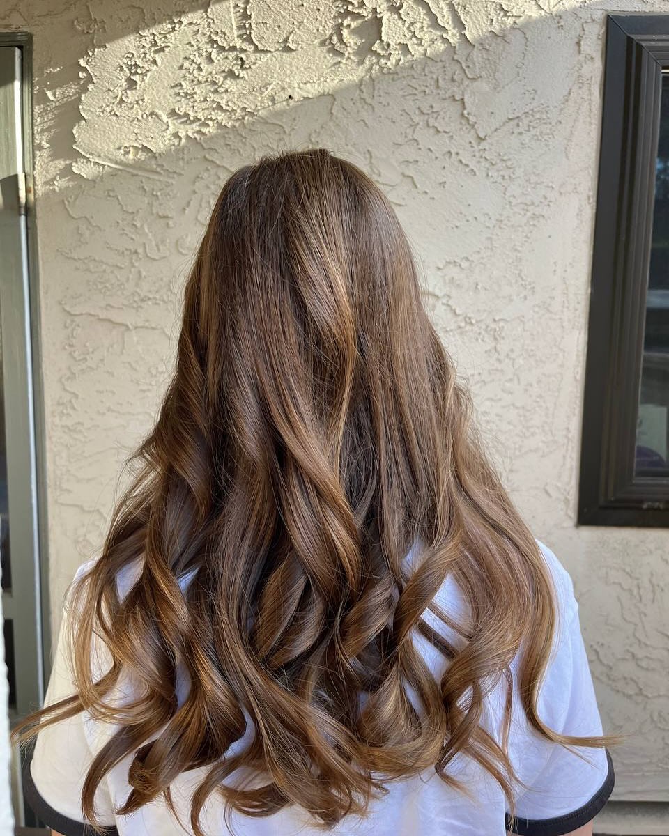 Testing new iron Bioionic 1,25” (32mm). Soft natural waves and adjustable temperature? @influenster #complimentary @bioionic #BioIonic #BioIonichair #YourCurlYourWay #hairstyle #hairstylesandiego #sandiegohairstylist