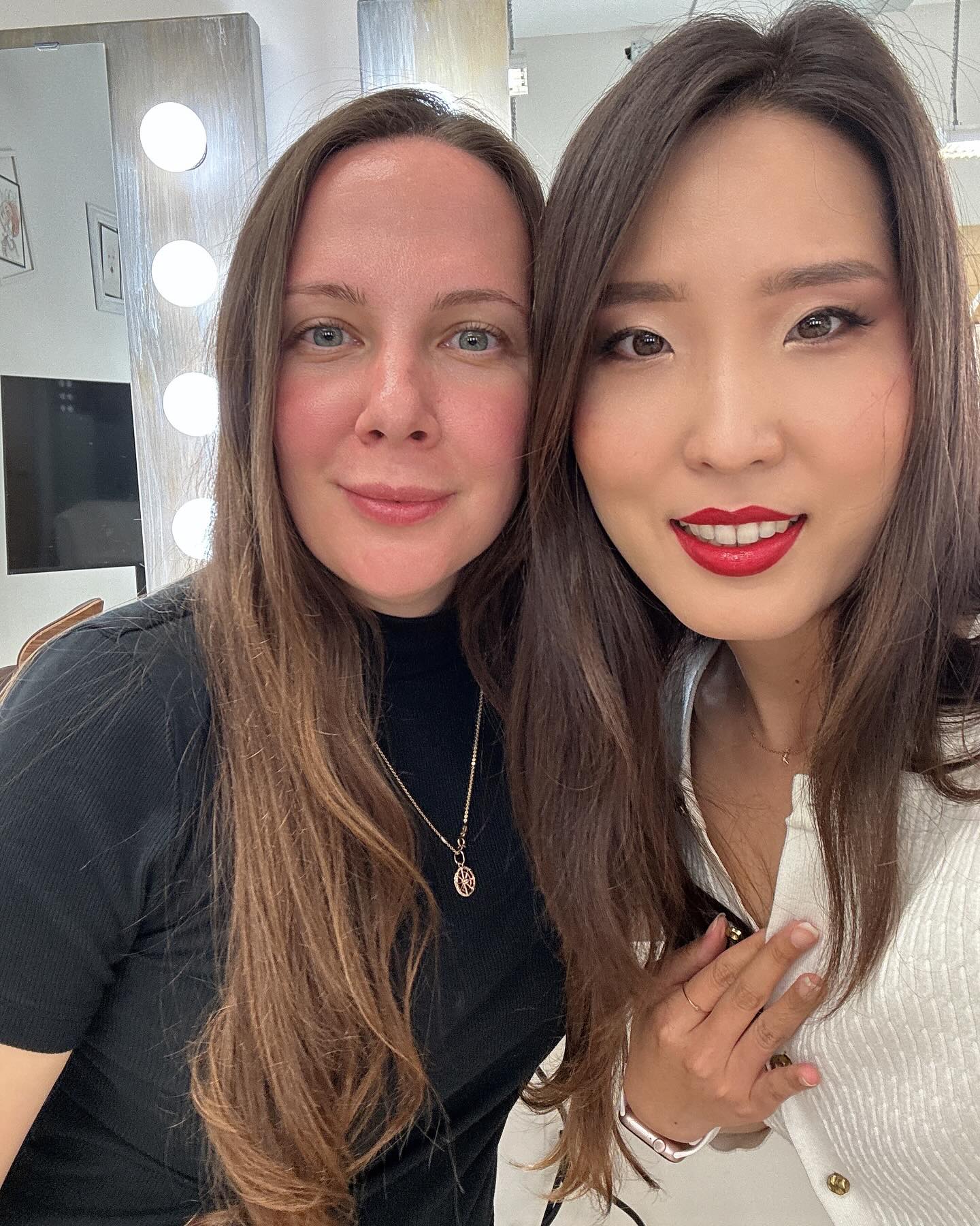 Classic makeup for my friend @minjin0121 ?
 #makeup #makeupsandiego #sandiegomakeup #sandiegomakeupartist #lajolla #lajollamakeup #lajollahairstylist