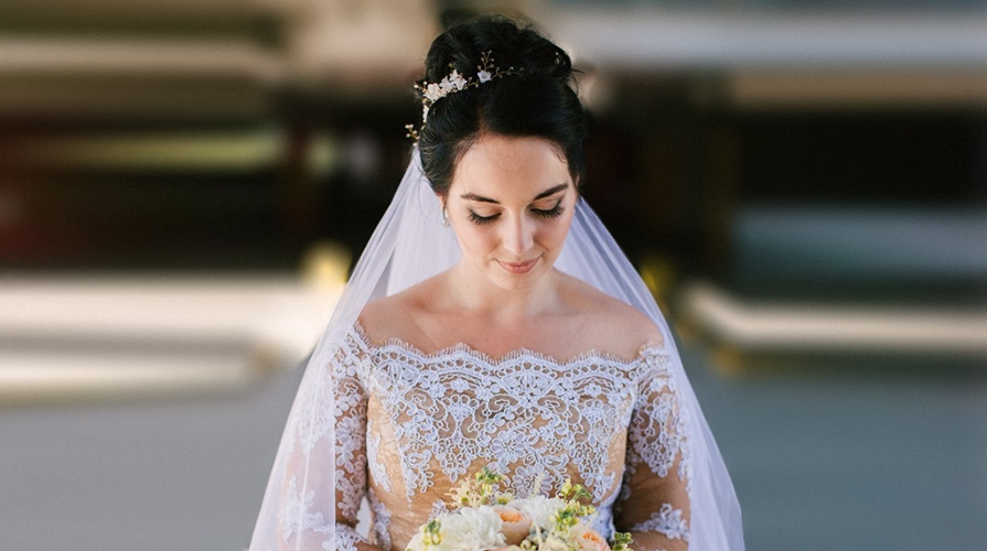 Wedding makeup and hairstyle — Model: Tatyana Sypa